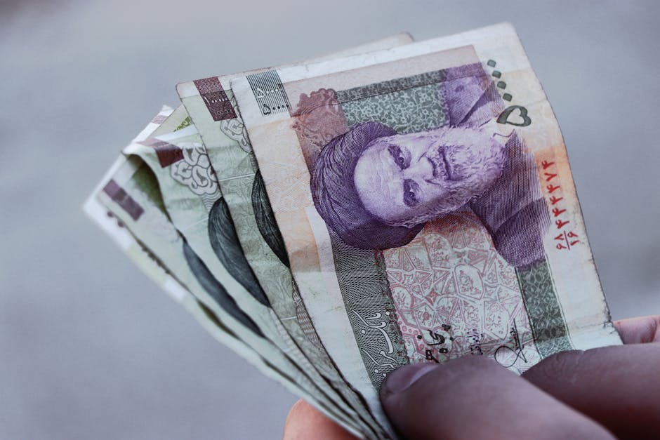 Kamu Ditipu! Kenapa Menabung Di Bank Saja Justru Merugikan Masa Depan Finansialmu - Page 2